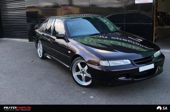 HOLDEN-COMMODORE-FR